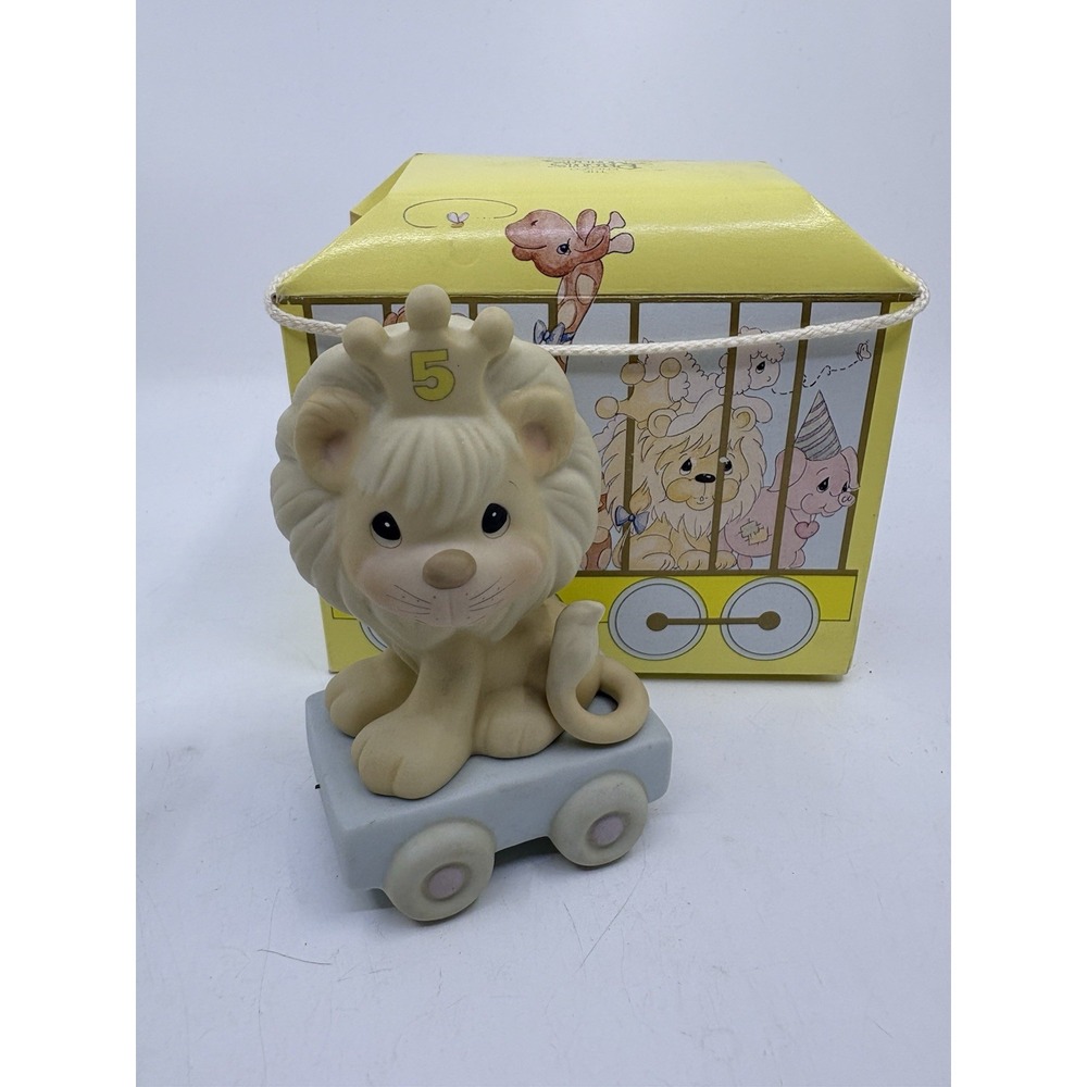 Read* PRECIOUS MOMENTS Birthday Train 5 Five Year Old Lion W/ Box